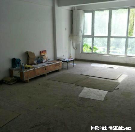 新车站北侧商铺 上下两层300平米出租 - 房屋出租 - 房屋租售 - 吴忠分类信息 - 吴忠28生活网 wuzhong.28life.net